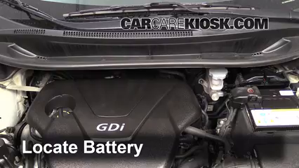 2012 Kia Rio5 LX 1.6L 4 Cyl. Batterie Changement
